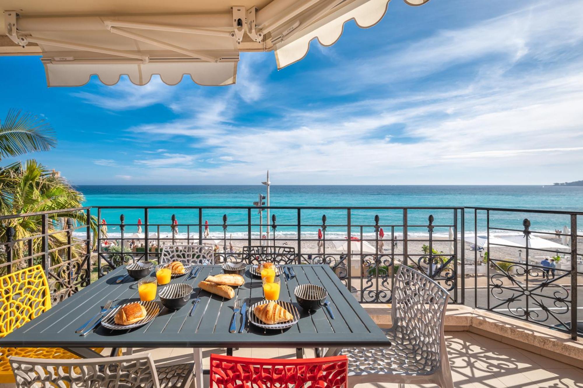 Le Coq Bleu D'Azur - Piscine - Parking! Apartman Menton Kültér fotó